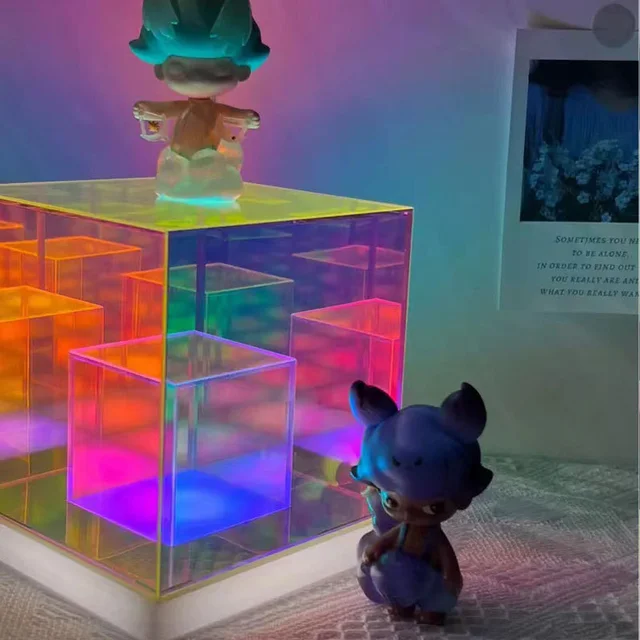 3D Cube lampi // FORPÖNTUN Á KYNNINGARTILBOÐSVERÐI