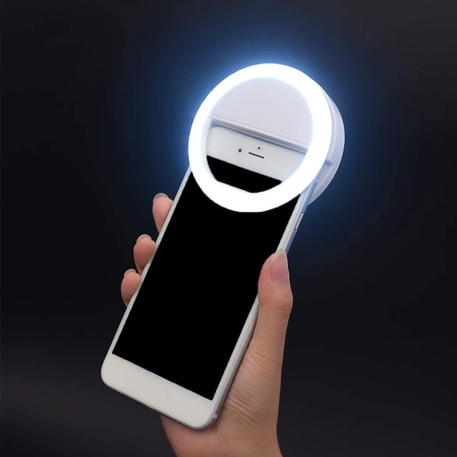 Farsíma LED ljós