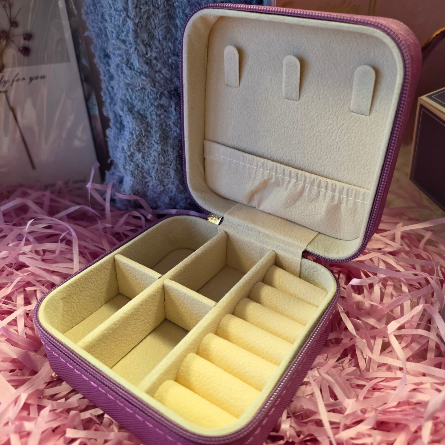 Gjafaaskja f/ hana / Fjólublá